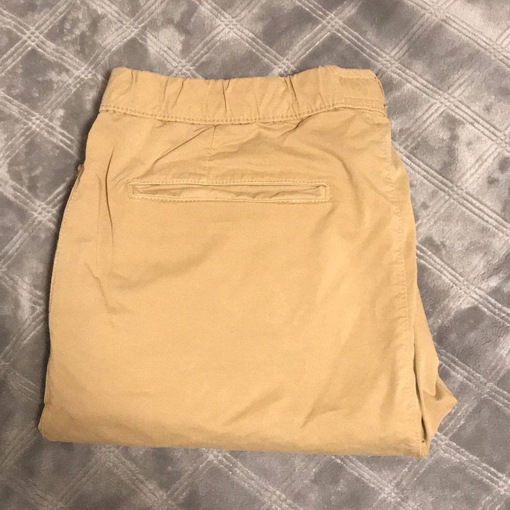 American Eagle khaki joggers